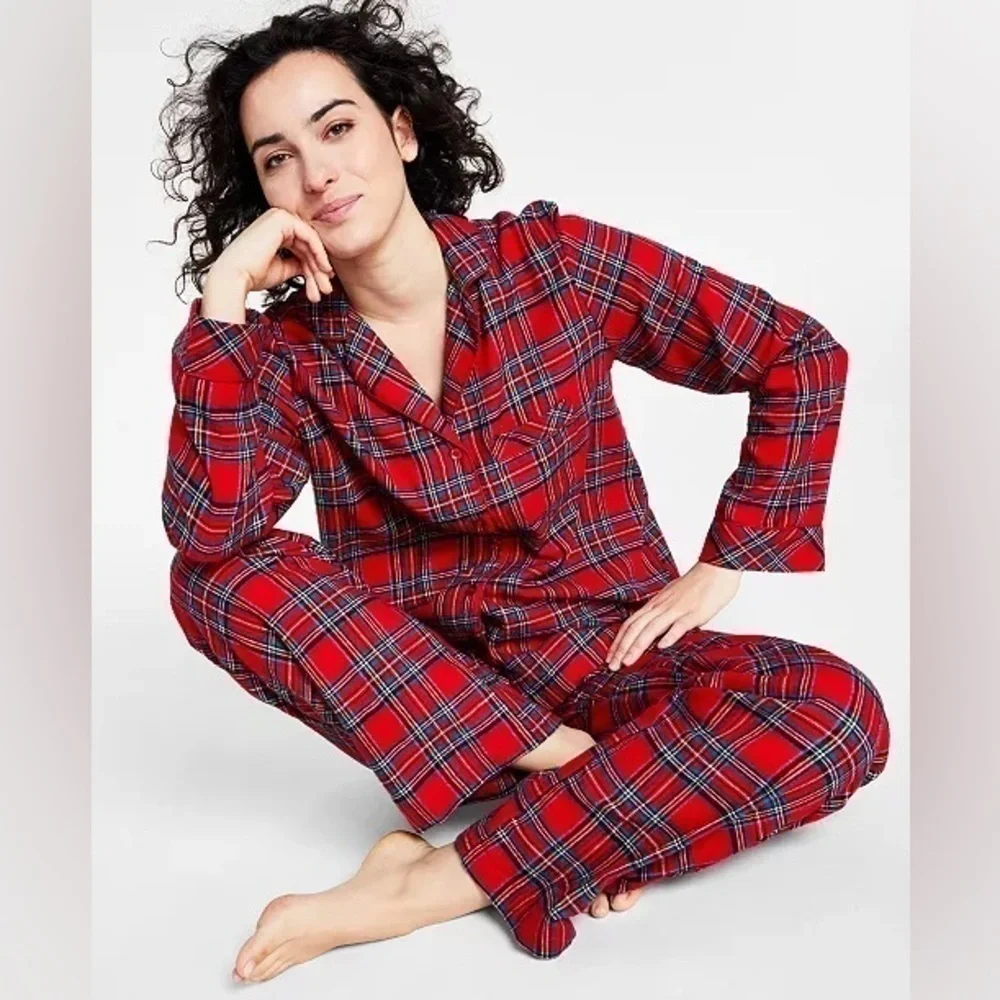 FAMILY PAJAMAS Matching Women's Brinkley Plaid Family Pajama Set